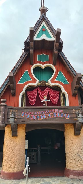 JUEVES 07/07 - DÍA 3 - Dos años y una pandemia después, Disneyland París-julio 2022 (5)