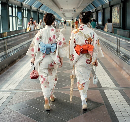 two women in kimonos