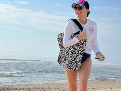 Travel clubs for singles