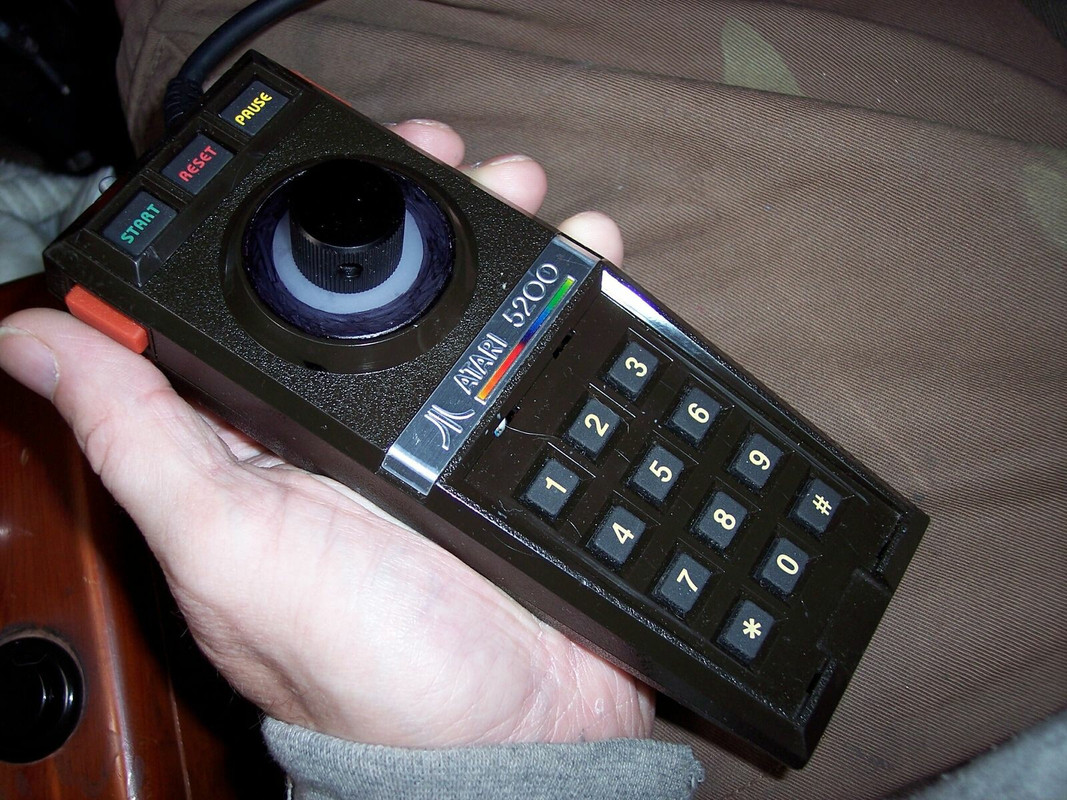 Atari 5200 controller