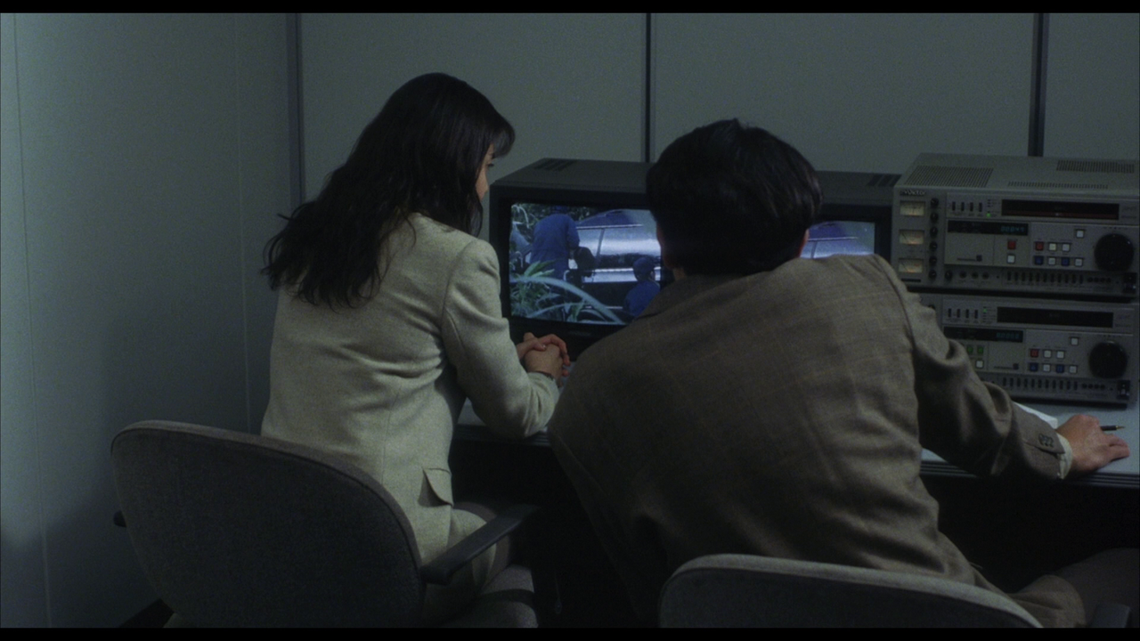 vlcsnap-2023-11-18-19h44m28s200