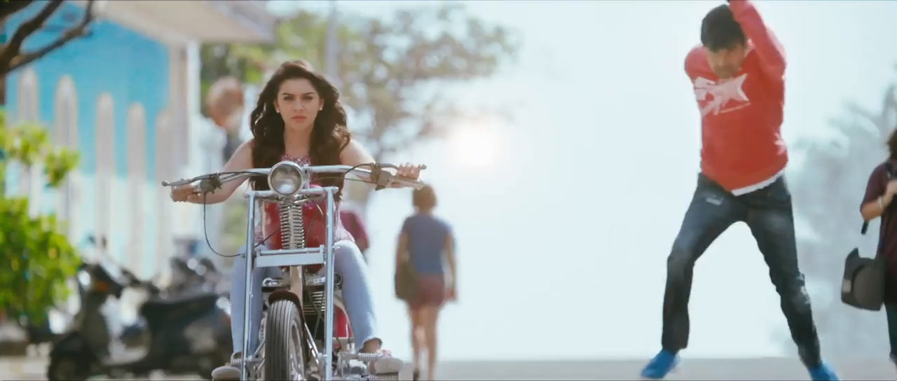 Maan Karate 2014 WebRip [Tamil] 480p, 720p ESub Screenshot
