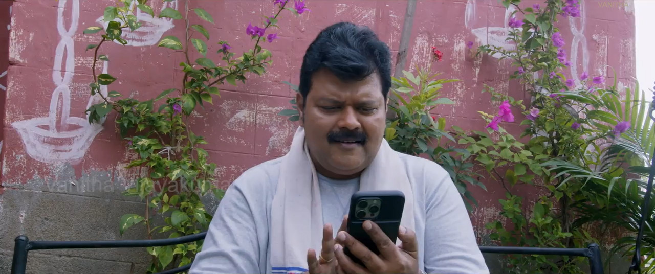 Mrs & Mr 2025 WebRip [Tamil] 480p 720p ESub Screenshot