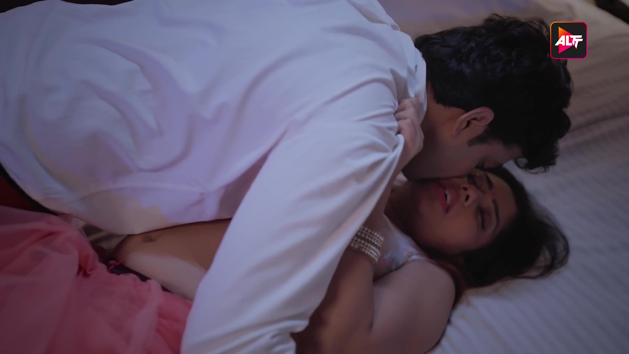 vlcsnap-2025-06-24-01h04m13s668