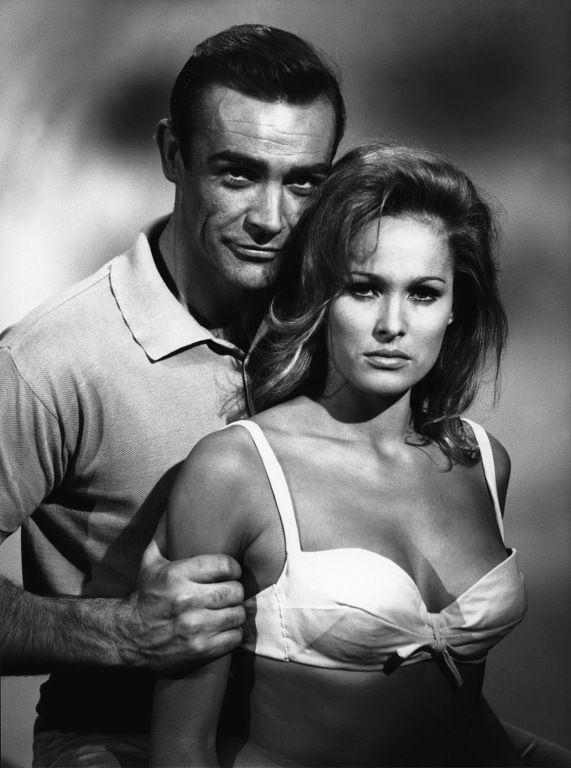 ursula_andress_b97
