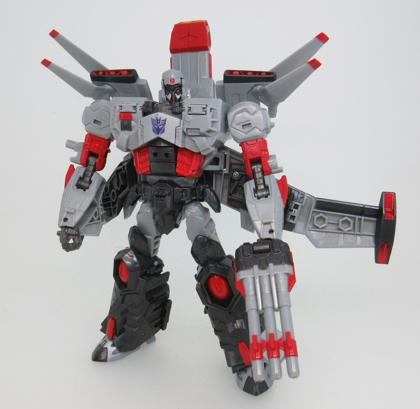 Generariosn-Selects-Super-Megatron-04