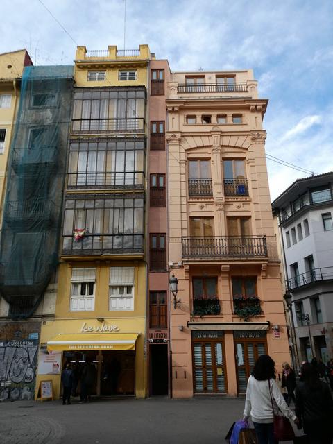 VALENCIA en un fin de semana - Blogs de España - Domingo 31/12: Centro de Valencia y Fin de Año en la Plaza del Ayuntamiento (33)