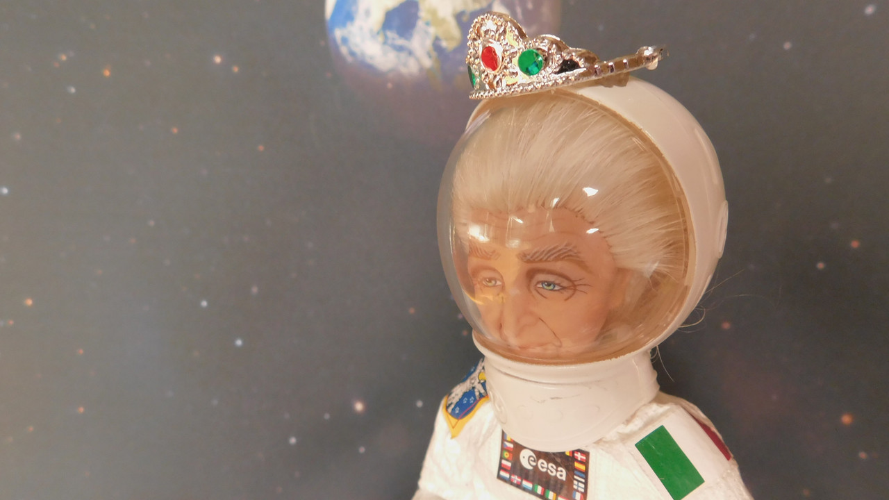 К космонавтике 2024 и барбейское 017