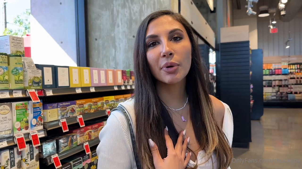 Gianna Dior - Homemade POV Sex Tape With ChuckPOV - ONLYFANS.mkv.0001