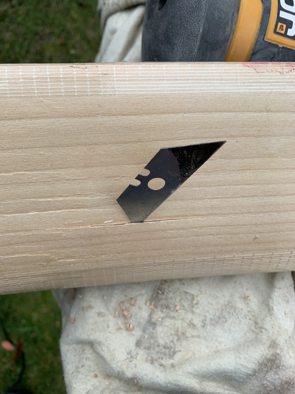 E114C686-8EFB-4FA8-B740-B4F75DCE9C99