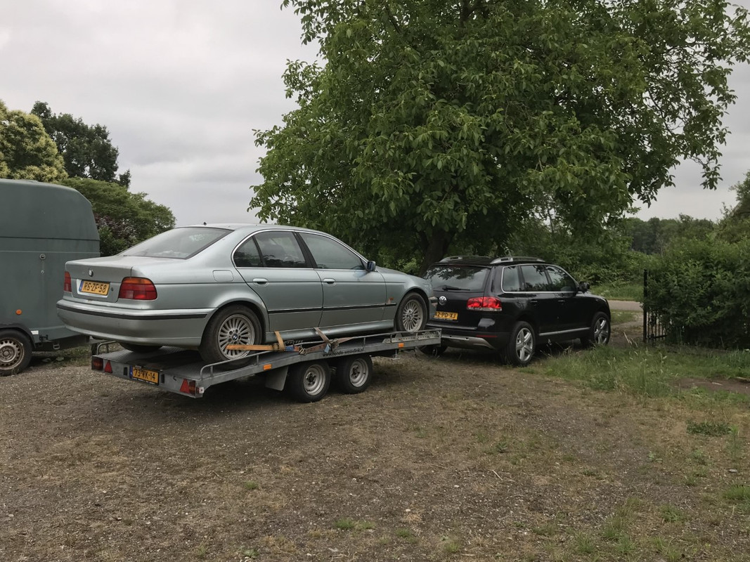 BMW op autoambulance