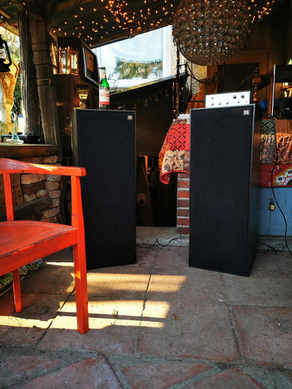 E93CCE2F-B4DE-410E-A6AA-FF8442C3EC2F