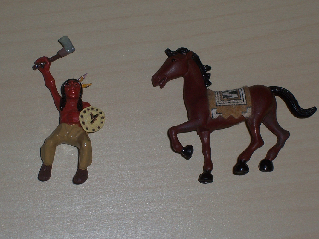 Indio con hacha (2)