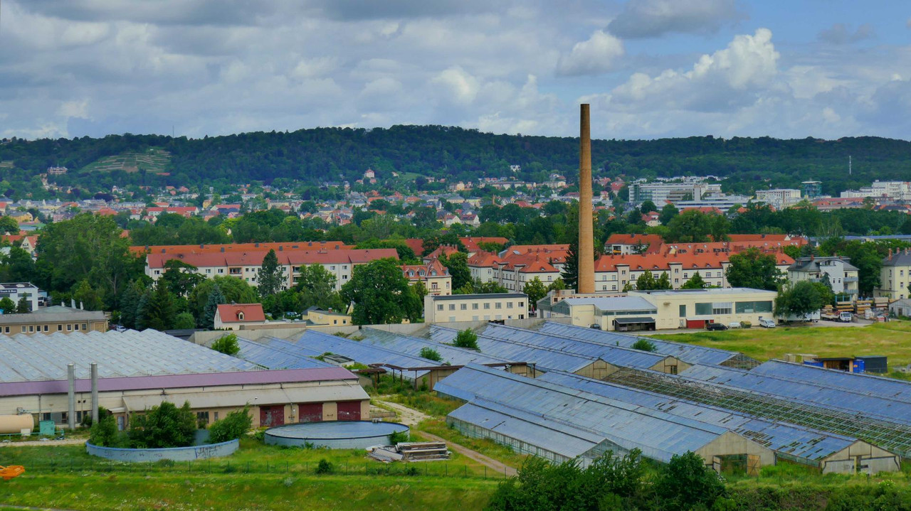 Bild: https://i.postimg.cc/B6V516v2/P1360706.jpg