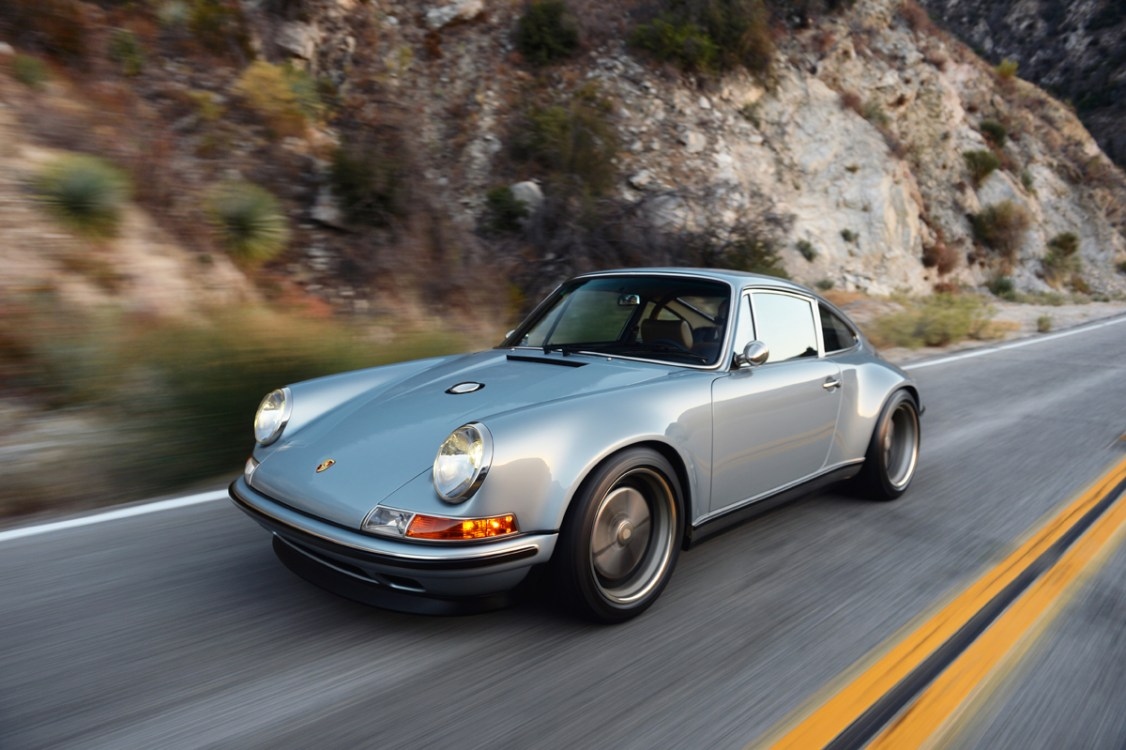 Singer-Porsche-911-Carrera-2-Vir5.jpg
