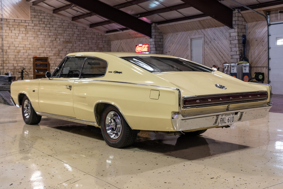 0-67-charger-2-postimages