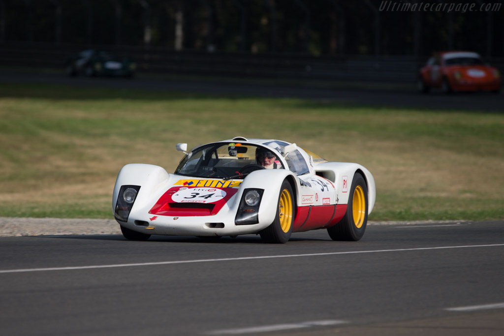 Porsche-906-82975.jpg