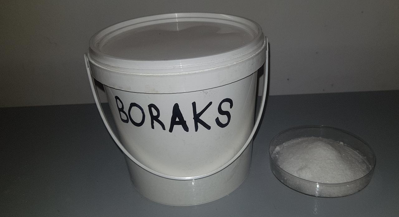 Boraks (3)