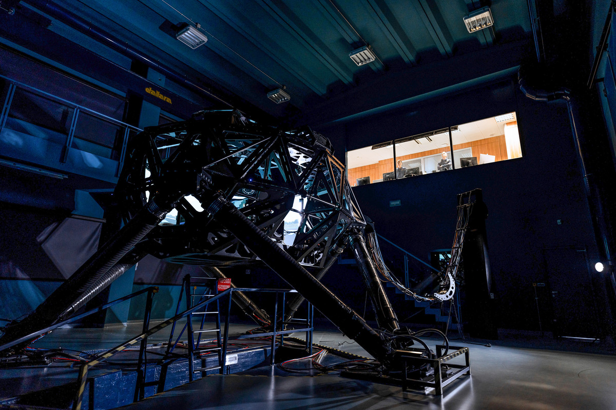 09BUGATTIBolide-High-SpeedSmulator