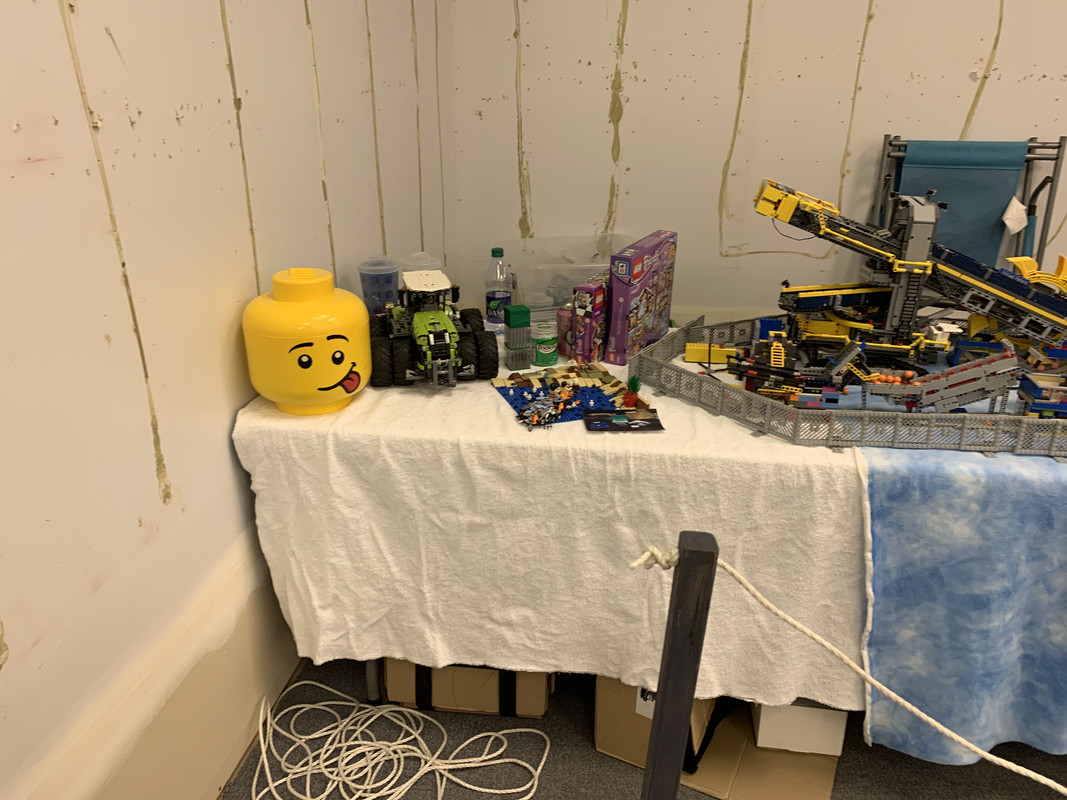 311BC564-6779-4D76-A78A-50E66D82B505