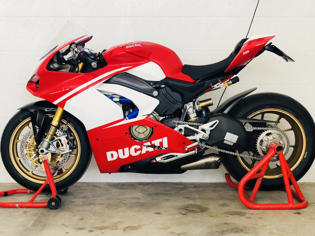 6A1D6F08-FE9A-46E5-A1DF-AA755BF9D4D5