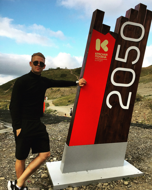 6AC441E8-01A4-4AB1-A80B-2F6B2DAB2692