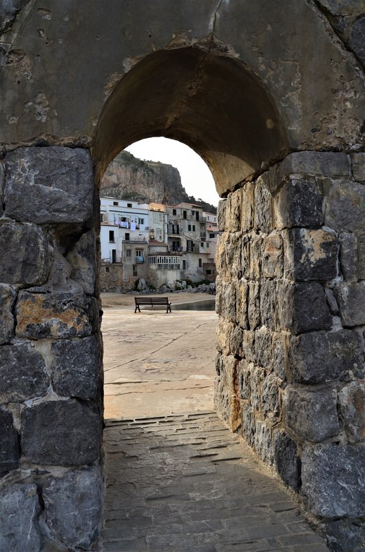 CEFALU-24-4-2019 - Italia y sus pueblos-2018/2019/2023 (182)
