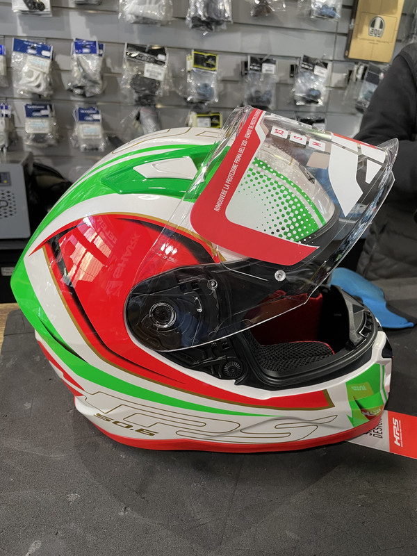 BD846783-9313-443C-8E0A-DED2A7E77DBF