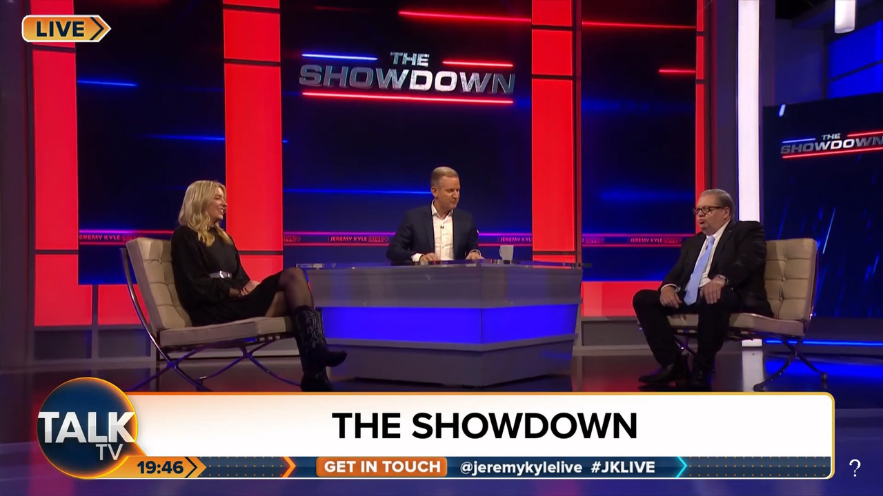 11.24 - 19.00.00 - Jeremy Kyle Live. Jeremy Kyle Live Sees The Straig...-1.m4v_snapshot_41.50.701