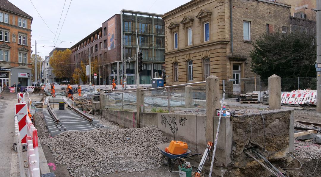 [Bild: 011125-130514-602b.jpg]