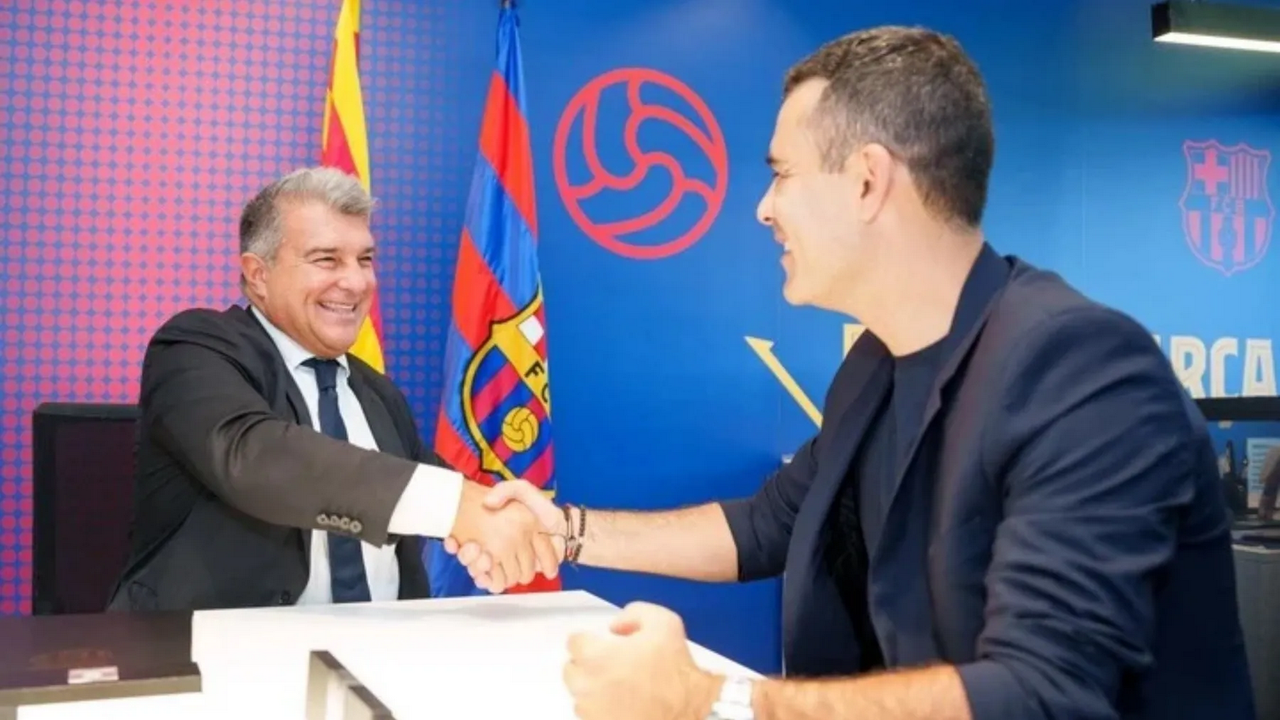 Confían en Rafa Márquez, el Kaiser renueva por un año con Barcelona B