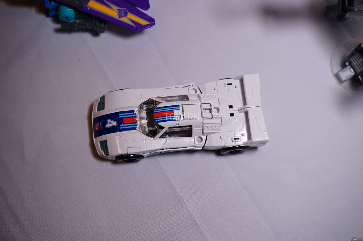 SDCC-2017-Hasbro-Transformers-Thurs-031