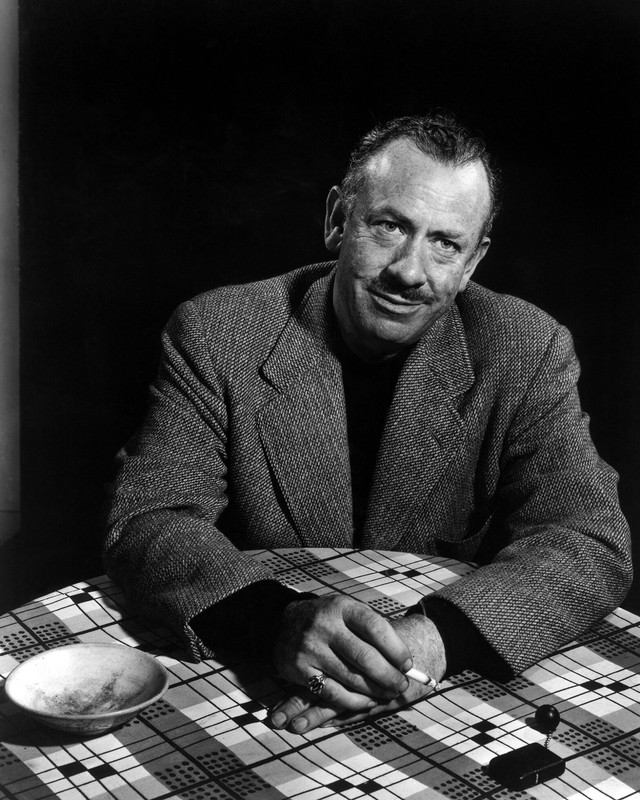 Yousuf-Karsh-John-Steinbeck-02-1567x1960