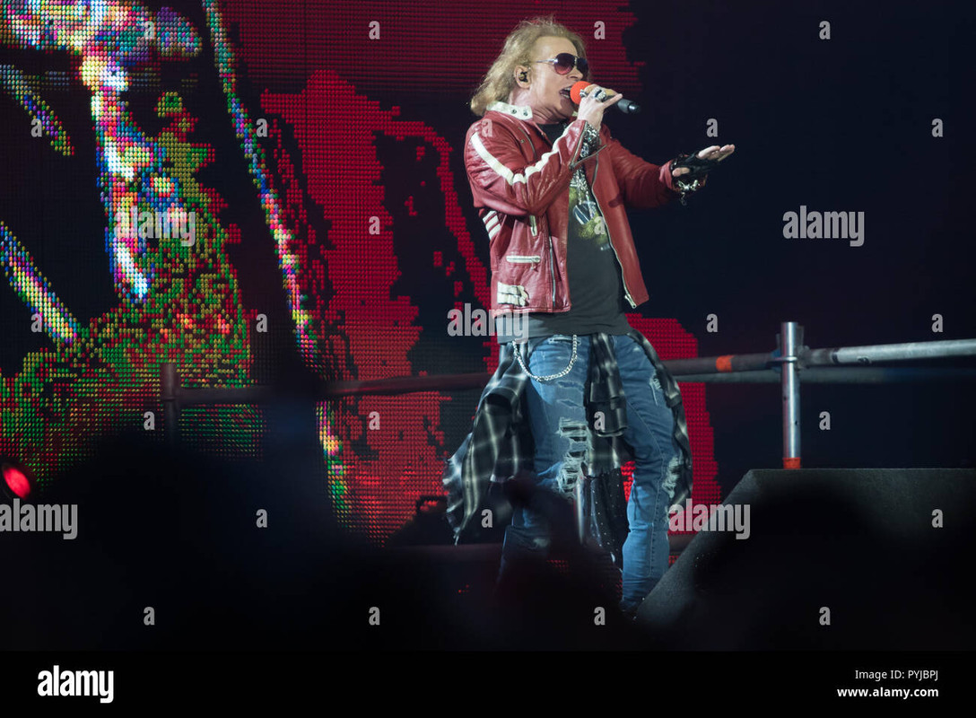 guns-n-roses-perform-in-the-not-in-this-