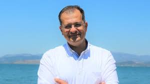 H «ΝΕΑ ΔΥΝΑΜΙΚΗ» ΖΗΤΑ ΑΠΑΝΤΗΣΕΙΣ ΓΙΑ ΤΗ ΔΙΑΣΥΝΔΕΣΗ ΒΑ ΑΙΓΑΙΟΥ–ΗΠΕΙΡΩΤΙΚΟΥ ΣΥΣΤΗΜΑΤΟΣ: «ΓΙΑΤΙ ΔΕΝ ΗΡΘΕ ΠΡΟΣ ΣΥΖΗΤΗΣΗ Η ΠΕΡΙΒΑΛΛΟΝΤΙΚΗ ΑΔΕΙΟΔΟΤΗΣΗ;»