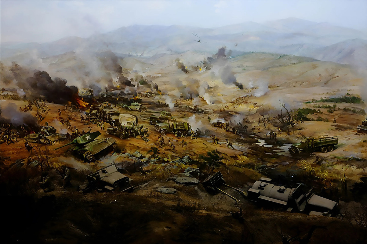 Corea,aviacion atacando una columna de tropas chinas