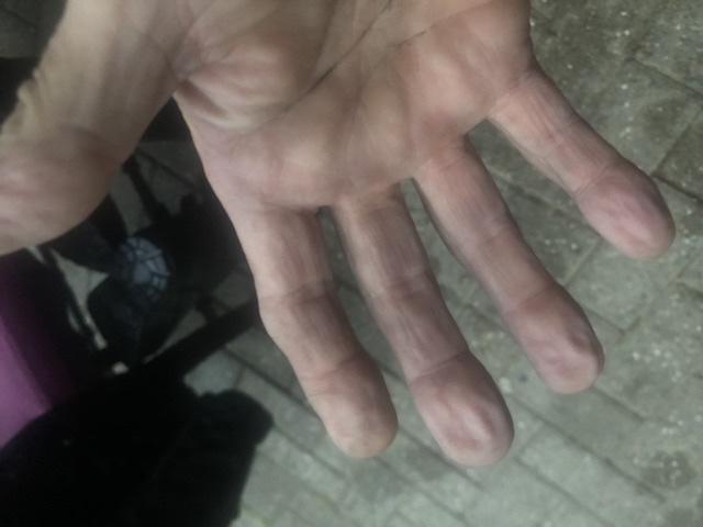 9C033DFF-7851-494B-BB03-F9E4749617A1