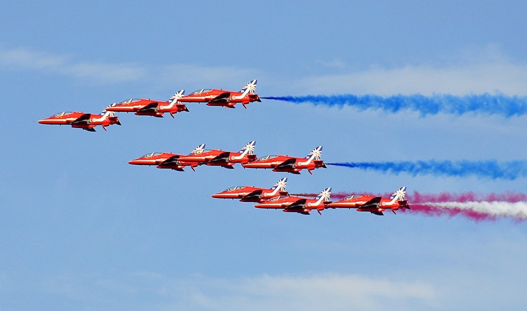 red-fighter-jets.jpg