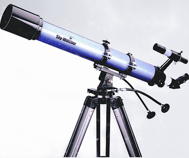 el telescopio refractor SkyWatcher 90 900