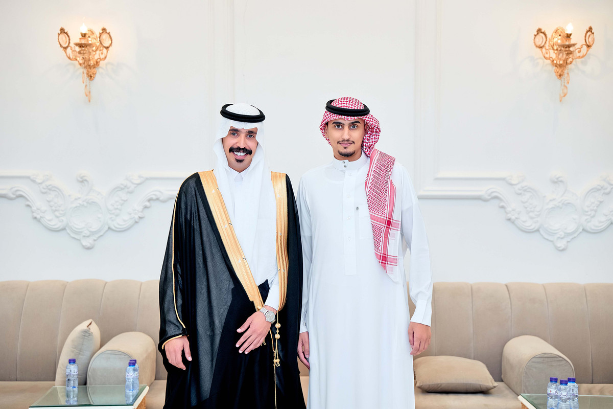 Freelancres-C76-A8561