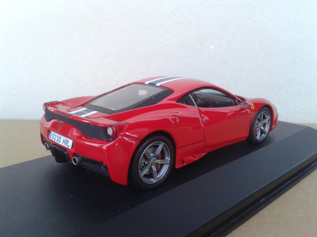 2013 Ferrari 458 Speciale (Hot Wheels Elite) (6)