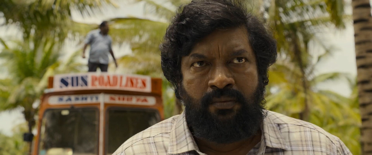 Gangers 2025 WebRip [Hindi + Tamil + Telugu + Malayalam + Kannada] 480p 720p 1080p ESub Screenshot