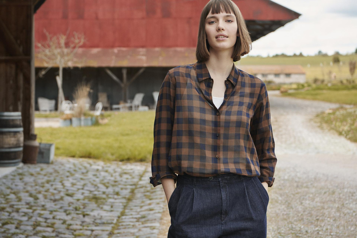 Ines de la Fressange X Uniqlo, la collezione FW23 Ines de la Fressange X Uniqlo, la collezione FW23