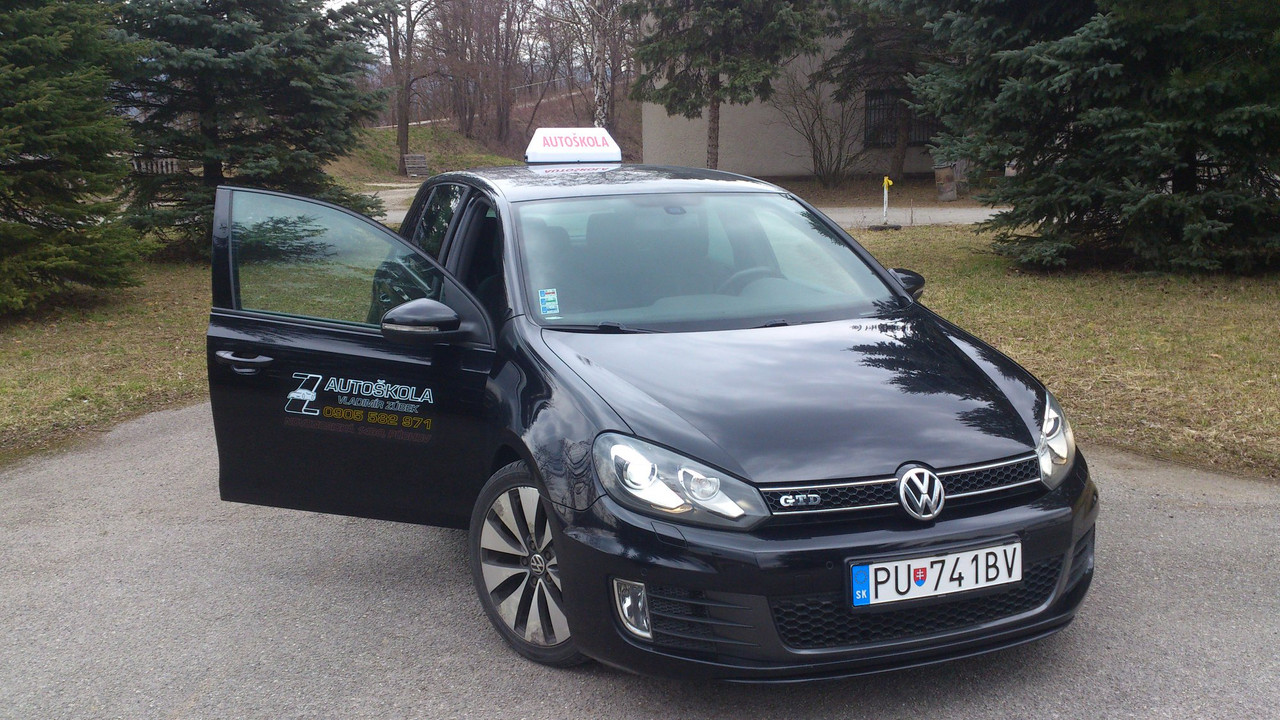 Autoškola Z - výcvikové vozidlo Volkswagen