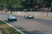  1957 International Championship for Makes - Page 2 57lm40T39_J.Brabham-I.Raby