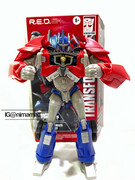 04-RED-Transformers-Prime-Optimus-Prime