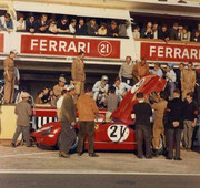  1964 International Championship for Makes - Page 3 64lm21-F275-P-MParkes-LScarfiotti-3