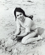 Sally-Field-b66
