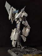 Zeta-Toys-Bumblebee-Movie-Blitzwing-6