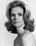 Lee-Remick-e15